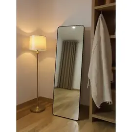 Pasqyrë dekorative për mur ose dysheme